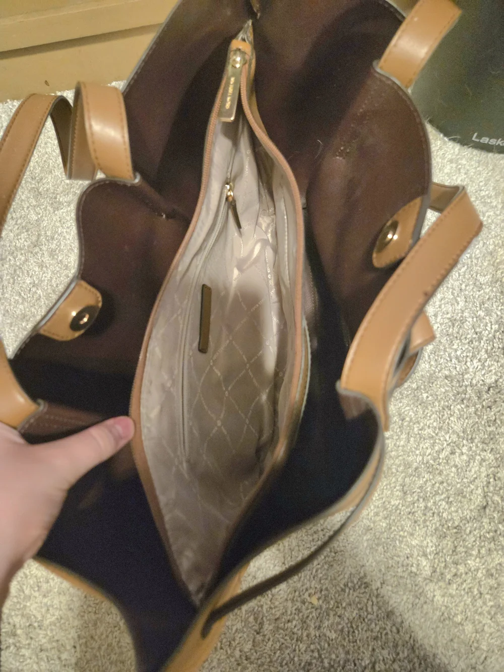 Like New Michael Kors Emilia Large Pebbled Leather Tote Bag